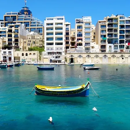 Apartment Charming Close To The Promenade Sliema