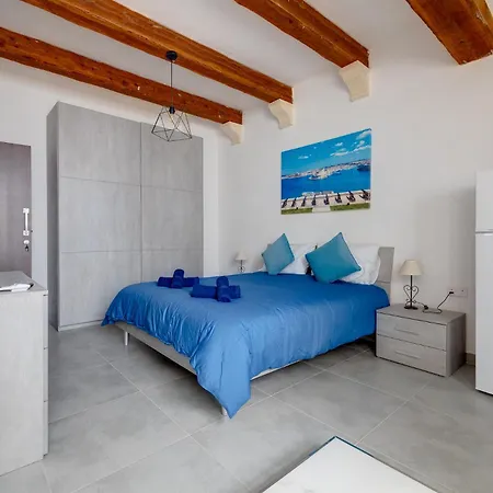 Daire Charming Close To The Promenade *