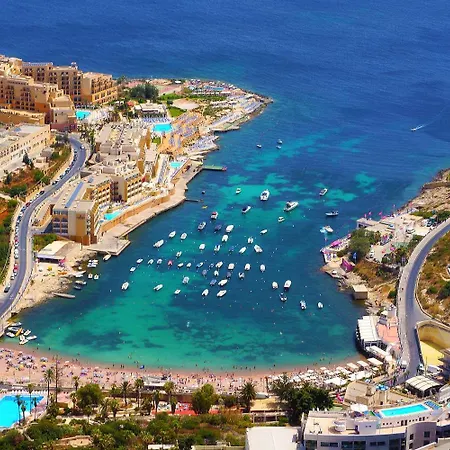 Charming Close To The Promenade Sliema