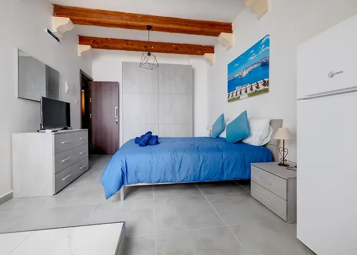 Charming Close To The Promenade Appartement Sliema