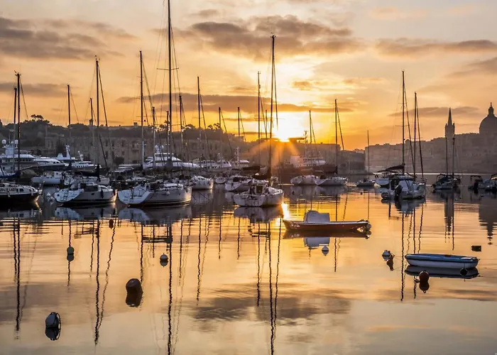 Charming Close To The Promenade * Sliema